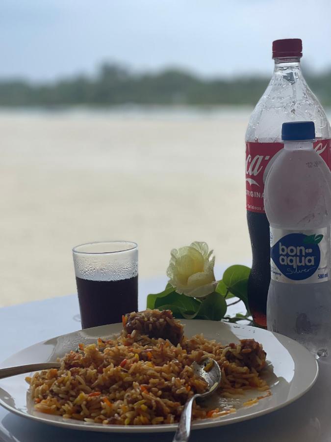 La Isla Tropica Hotel Гурайдо Екстериор снимка